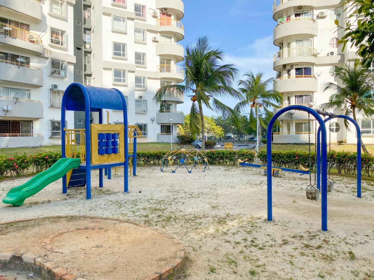Bayview Suites Port Dickson By Maison Exterior photo