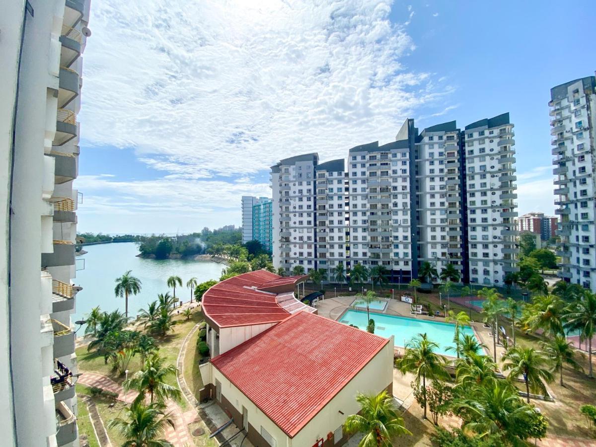 Bayview Suites Port Dickson By Maison Exterior photo